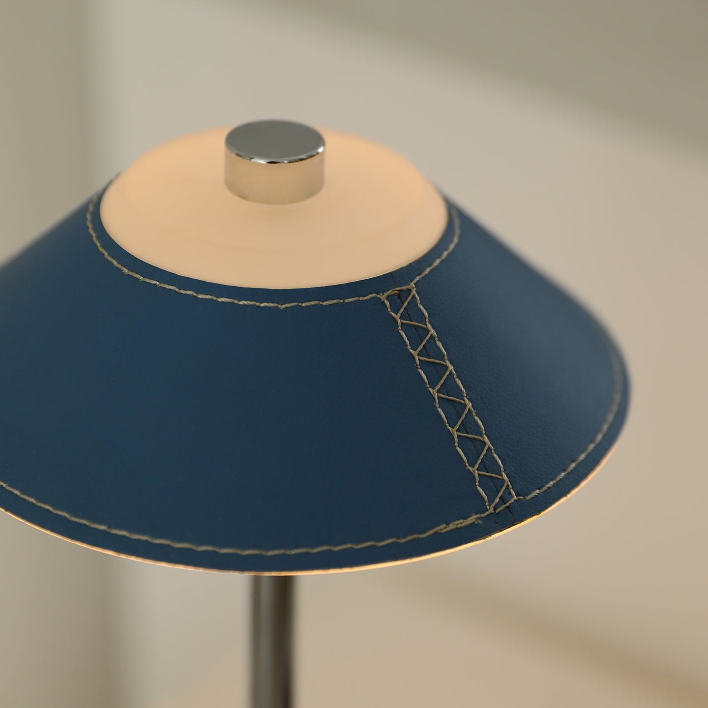 Table Lamp-7025